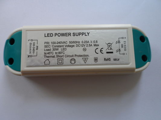 9W niskonapięciowe IP65 Prąd stały 750Ma Led Strip Kierowca EN 61000-3-2