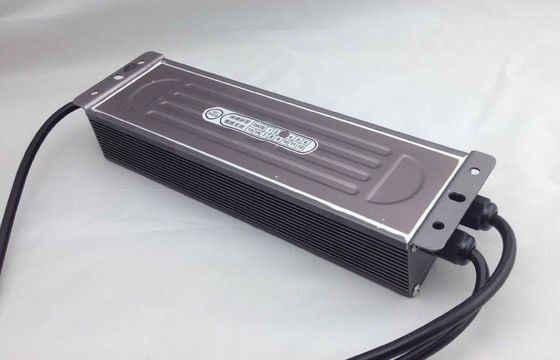 Zewnętrzna wodoodporna IP67 DC24V DMX512 P62.5 RGB Elastyczna kurtyna z siatki LED