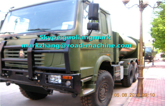 SINOTRUK HOWO Green Military 6 * 4 Water Tanker Truck 25000L Z EURO Standard LHD LUB RHD